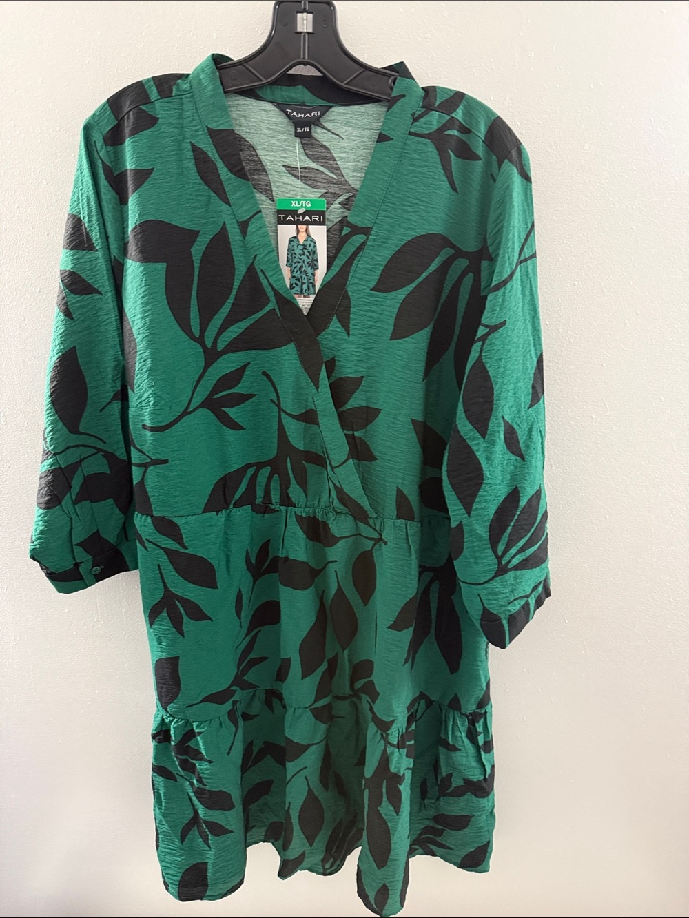 Tahari Emerald Green & Black Leaf-Print Midi Dress Casual Flowy Light Weight XL